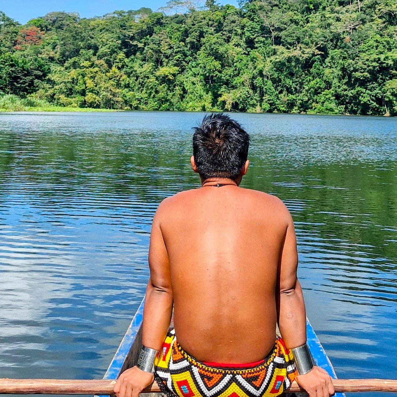Tour de la tribu Embera
