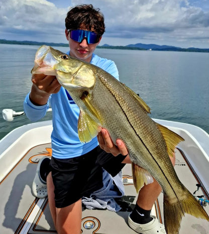 Lake Gatún Fishing Private Charter – Panama Canal Peacock Bass & Snook | 3 Hours